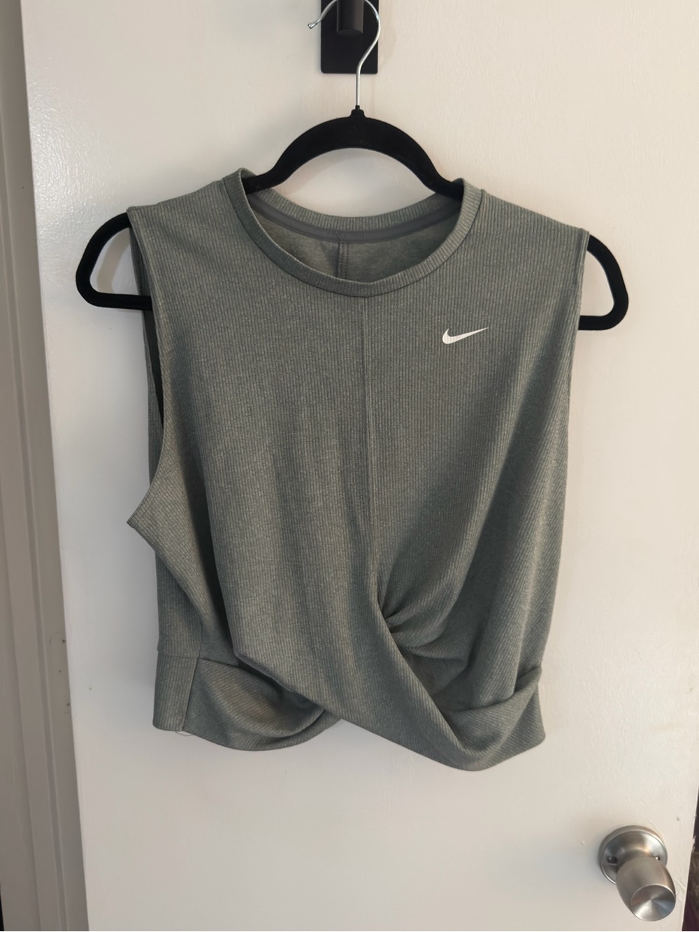 Nike Gray Twist-Front Ribbed Tank